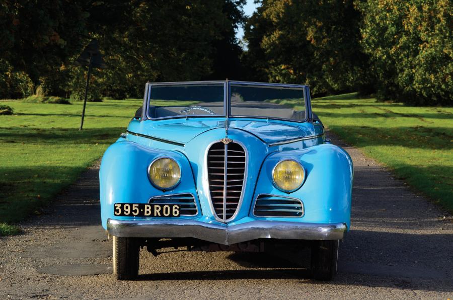  Delahaye 135 M Cabriolet 1947 года  (фото 8 из 12)